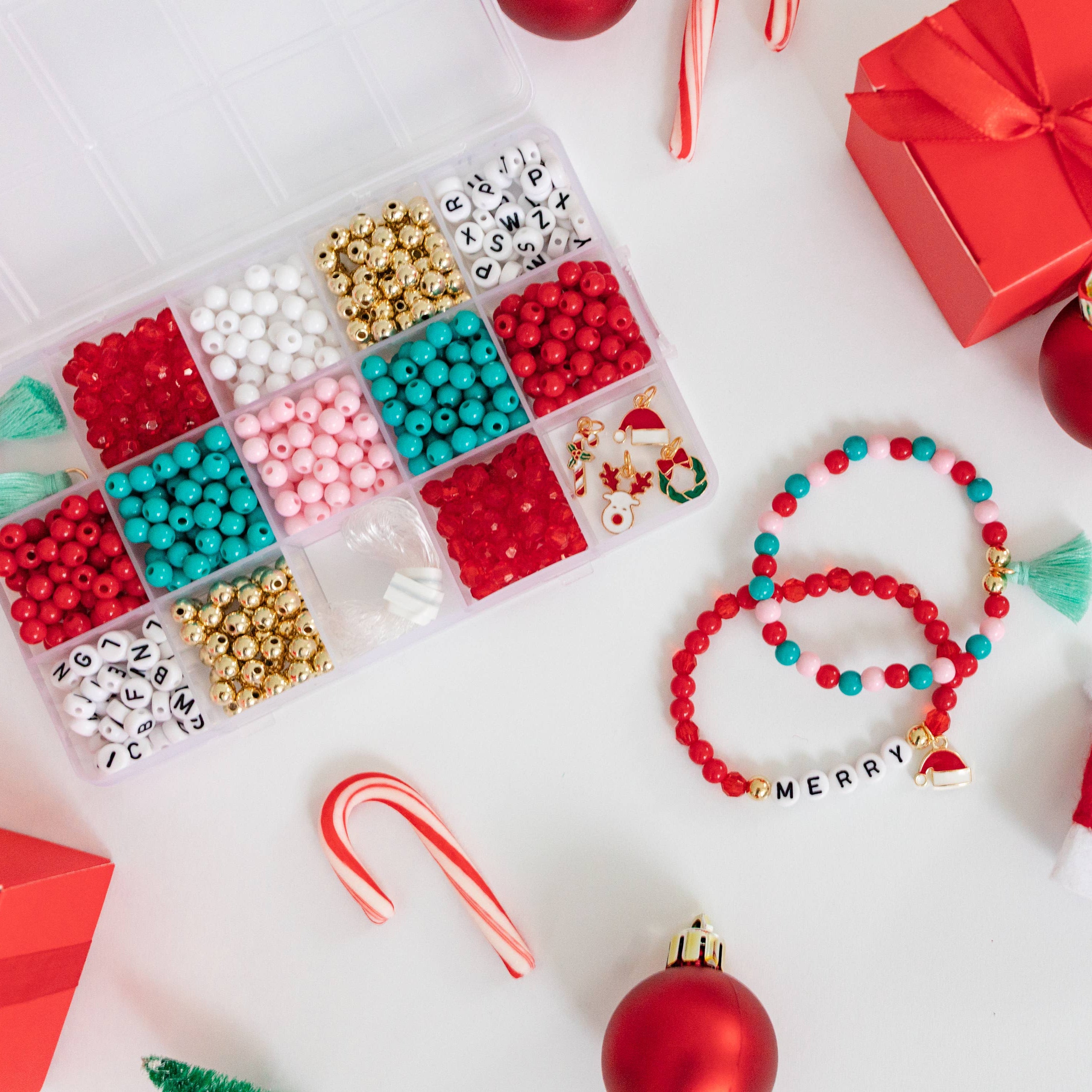 DIY Stretchy Bracelet Craft Kit - Christmas
