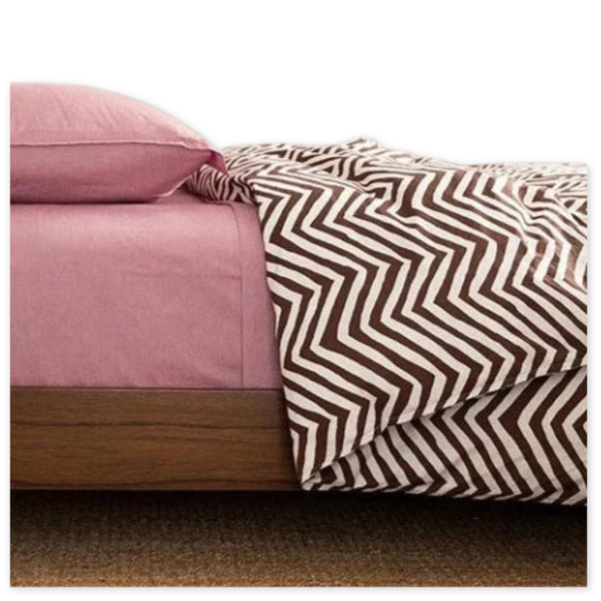 cotton white and burgundy chevron patterned duvet cover